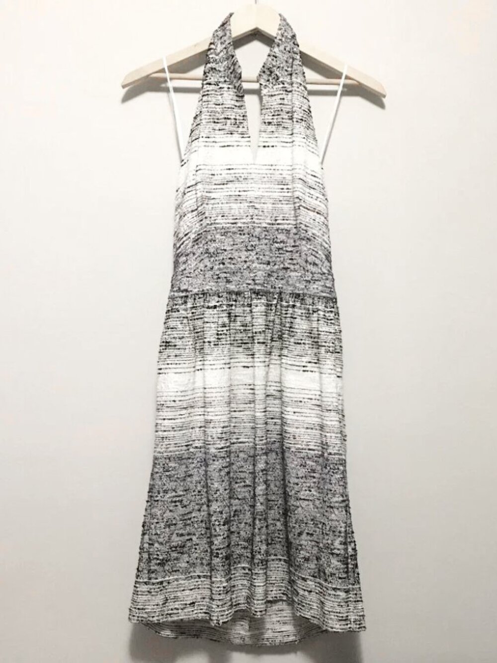 Luxury Amy Matto New York Blue & White Dithered Open Back Halter Dress